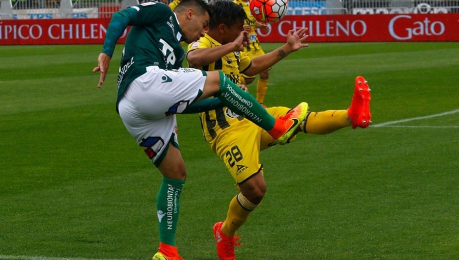 Everton espera con cautela a Wanderers en un nuevo clásico regional en Sausalito