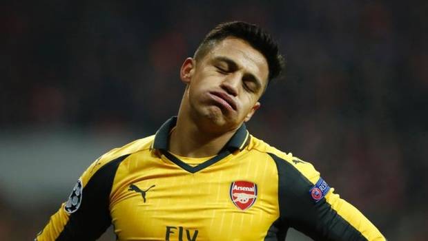 Técnico inglés trata de "cerdo egoísta" a Alexis Sánchez