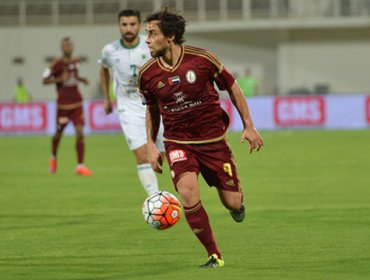 Mago Valdivia marca un doblete en la goleada del Al Wahda