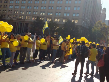 Movimiento No+AFP realizó protesta frente al Palacio de La Moneda