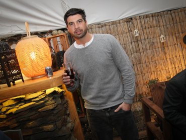Mario Velasco presenta a su nueva pareja en redes sociales