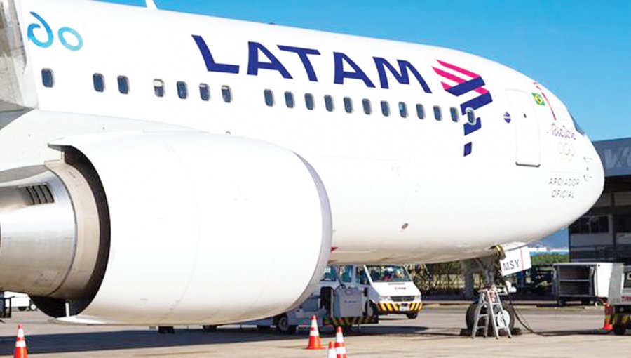 Multan a Latam por participar en cartel de colusión con otras aerolíneas