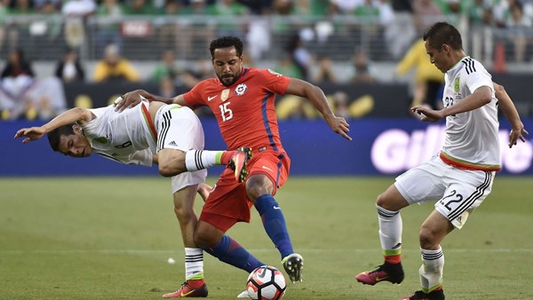 Beausejour, esperanzado para el duelo ante Argentina