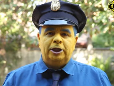 Aldo Schiappacasse se disfraza del "Jefe Gorgory" en spot promocional