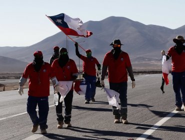 Minera Escondida suspende proyectos estratégicos por huelga