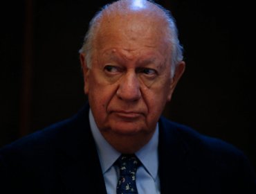 Ricardo Lagos se compromete a continuar y mejorar las reformas de Bachelet