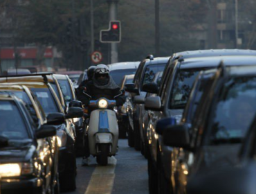 Colisión múltilple genera gran congestión vehicular en Américo Vespucio