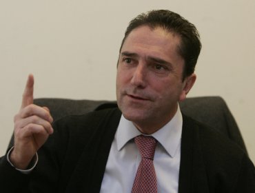 Ministro de Defensa asegura que su homólogo boliviano no ha informado de supuesta visita