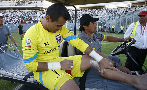 Justo Villar se resiente de la rodilla y peligra su presencia en el Superclásico