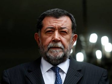 Gobierno responde a las críticas de Piñera: "Es el candidato de la derecha dura"