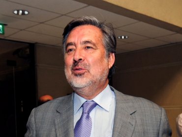 Alejandro Guillier lanzó duras críticas al Frente Amplio