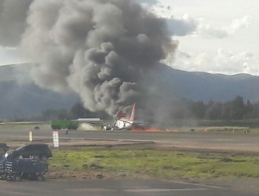 Video: Avión peruano se incendia al momento de aterrizar