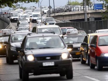 No regirá la restricción permanente para autos catalíticos durante este 2017