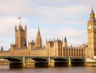 Brexit: Reino Unido pone en marcha su salida oficial de la Unión Europea