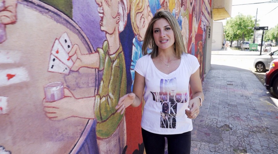 Karen Paola sufre otro duro golpe de Mega: La sacan de la conducción de su programa cultural