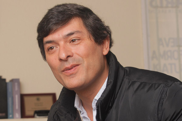 Franco Parisi oficializará este martes su candidatura presidencial