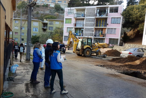 Rotura de colector de aguas deja seis viviendas inundadas en Valparaíso