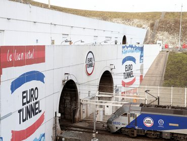 Revelan el plan secreto de Inglaterra para hacer un "Brexit" extremo: Derrumbar el Eurotunel