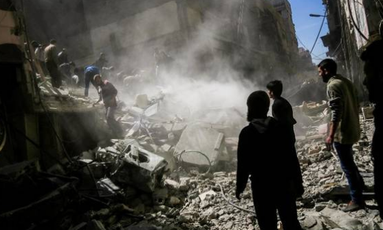 Se elevan a 72 el número de muertos tras supuesto ataque químico en Siria