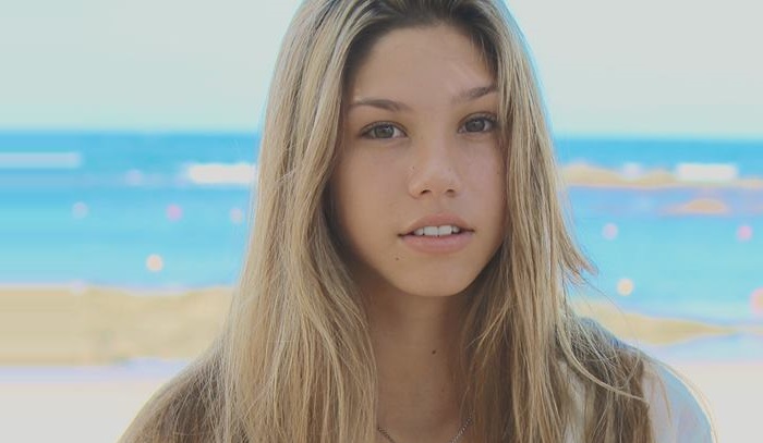 Hija del Chino Ríos sorprende con fotos al estilo Baywatch
