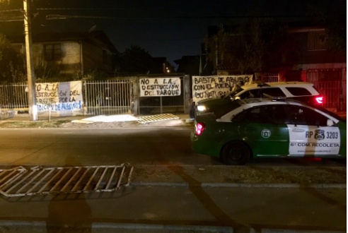 Seis detenidos deja protesta de vecinos en contra de jardín infantil en Recoleta