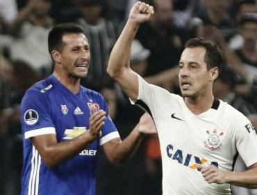 La U no pudo en la Sudamericana: Corinthians lo ganó 2 a 0 en Brasil