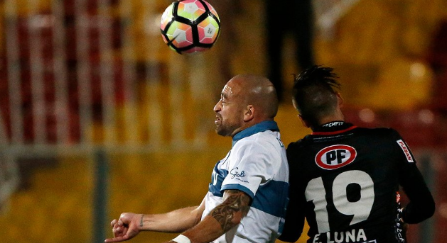 Universidad Católica desperdicia acercarse a los líderes tras empatar sin goles ante Palestino