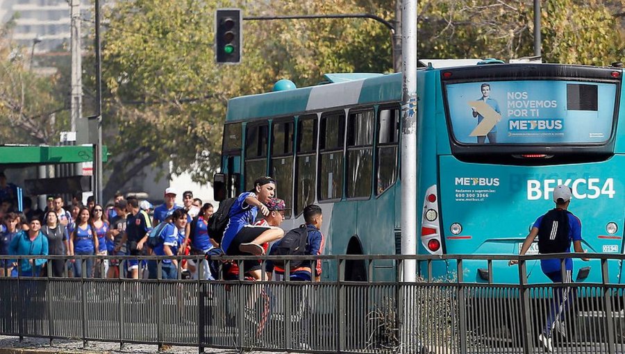 Por motivos de seguridad, empresas del Transantiago no operarán el día del “superclásico”