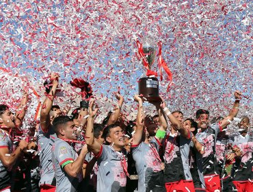 Primera B: Curicó Unido es el flamante campeón tras igualar ante Copiapó