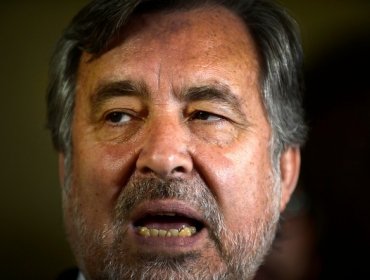 ¿ Voltereta de Alejandro Guillier ?: Radicales dicen que con o sin primarias será candidato