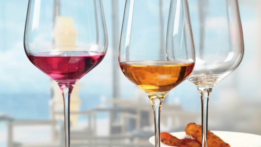 Copas de Vino: ¿Vidrio o Cristal? la gran duda a la hora del momento perfecto