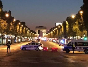 Posible atentado terrorista: Tiroteo deja un policía muerto y otro herido en París