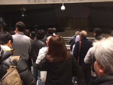 Problemas de energía obligó la suspensión de la Línea 4 del Metro en Santiago