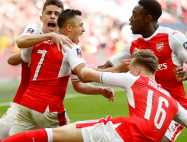 Sánchez le convierte a Bravo y Arsenal accede a la gran final de la FA Cup