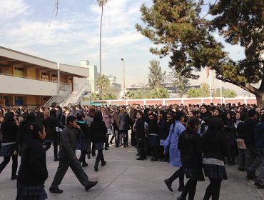 Suspenden las clases en la región de Valparaíso tras fuertes sismos