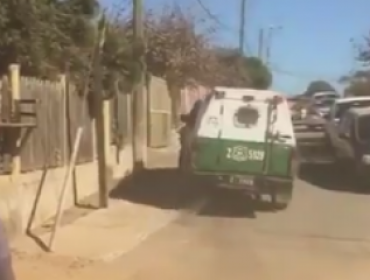 Video: Roban furgón a Carabineros en La Ligua y lo persiguen corriendo