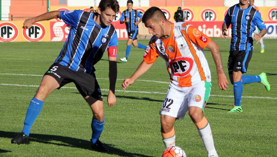 Cobresal va por un vital triunfo ante Huachipato en El Salvador