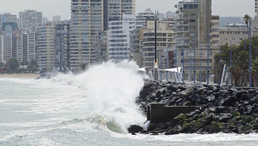 Marejadas en zona central del país tendrá olas de hasta cuatro metros