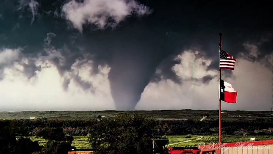 Tornados y tormentas dejan 11 muertos en el sur de EEUU