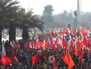 Con una CUT dividida se celebró el Día del Trabajador en la capital