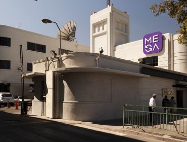 Mega no se detiene y compra tres importantes radios del país
