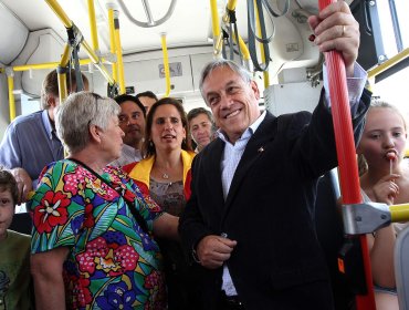 Sebastián Piñera propone poner fin al Transantiago