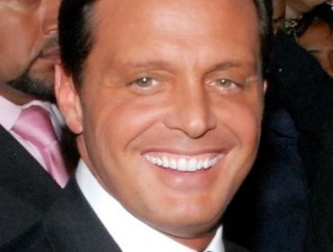 Netflix transmitirá autobiografía de Luis Miguel