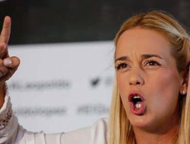 Lilian Tintori llama a la Presidenta Bachelet a "alzar la voz" por Venezuela