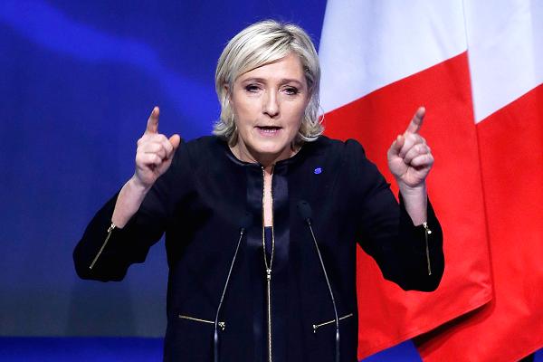 Le Pen propone convertir al Frente Nacional como la principal fuerza opositora