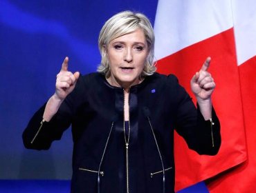 Le Pen propone convertir al Frente Nacional como la principal fuerza opositora