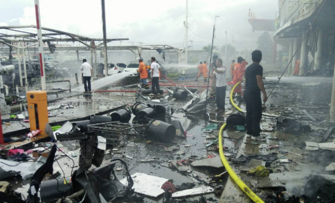 Dos explosiones deja decena de heridos en centro turístico en Tailandia