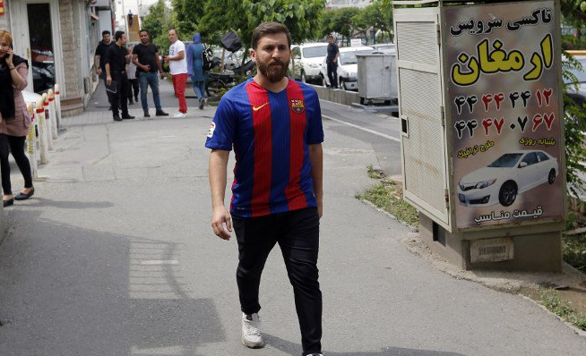 Doble de Messi necesita de protección policial para andar por las calles