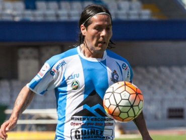 Hugo Droguett y choque ante Colo-Colo: “No nos caería mal un incentivo de la U”