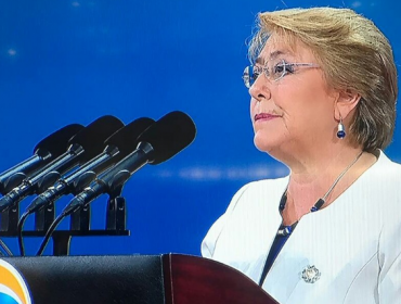 Presidenta Michelle Bachelet tilda como una “gira exitosa” su viaje a China